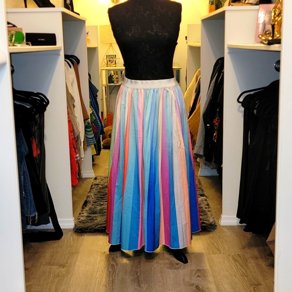 Elegant Spring Colored Maxi Skirt.